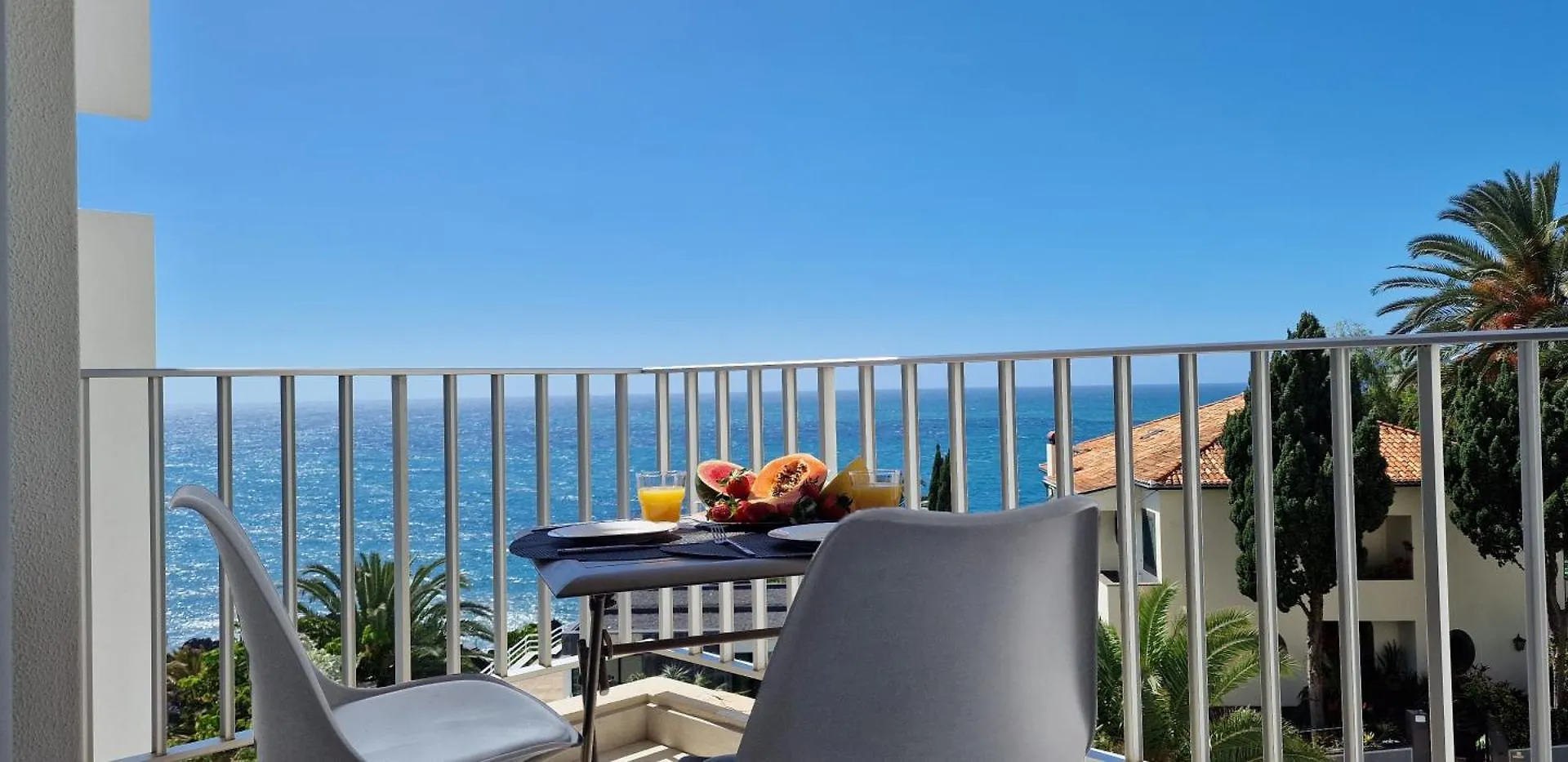 Ponta Beachside By Lovelystay Funchal